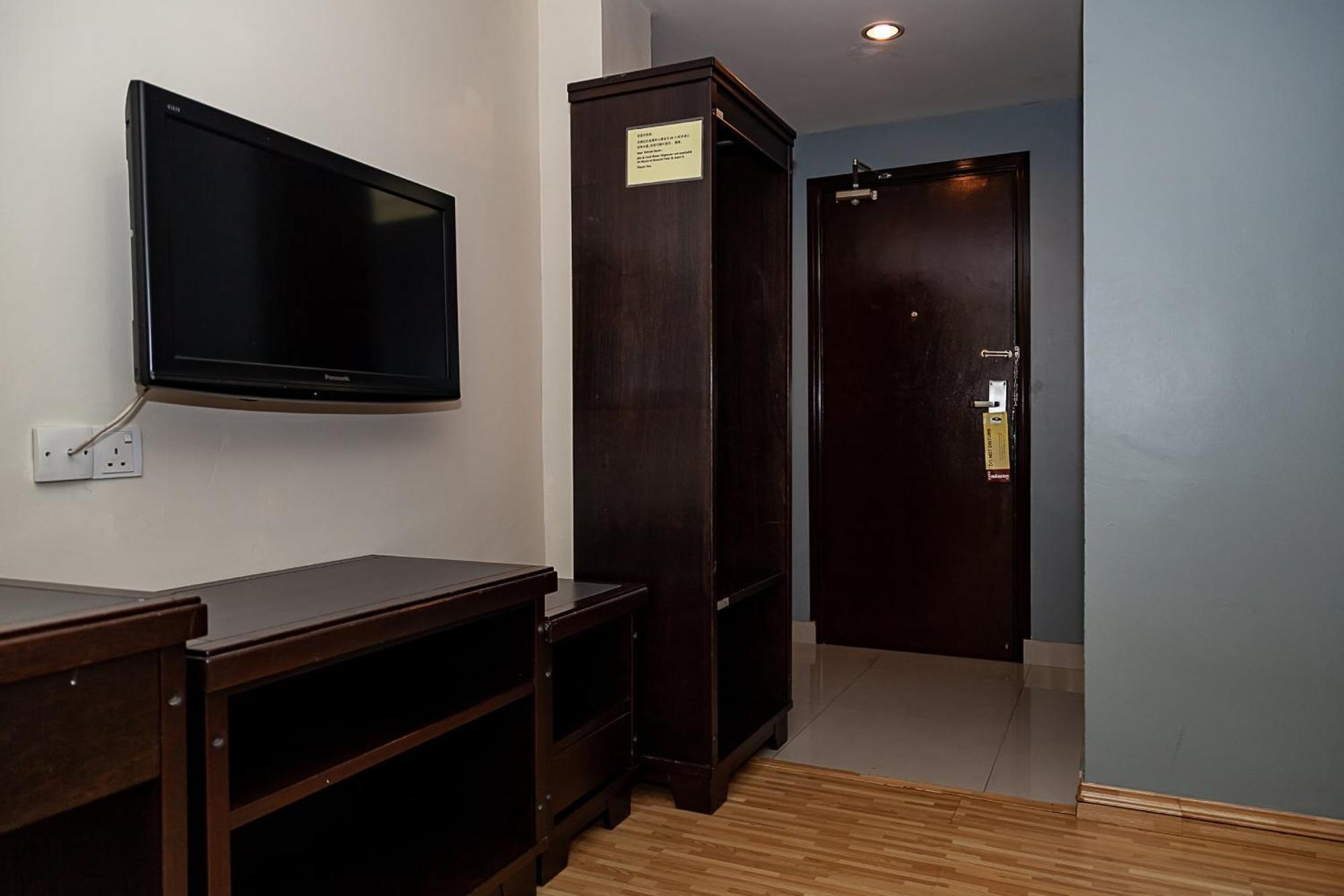 Super Oyo 90055 Mansion Inn Sibu Extérieur photo